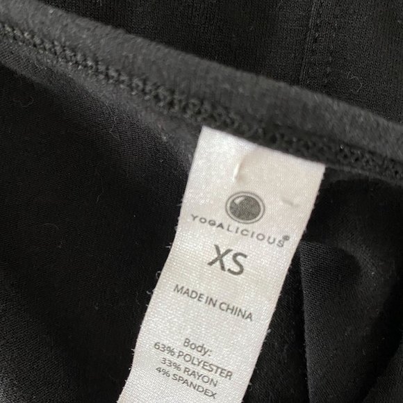 Yogalicious Black Sleeveless Tie Cinched Waist Athletic Tank Top XS - Picture 3 of 3